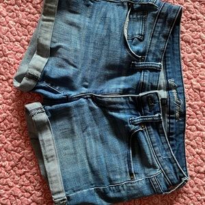 Universal Thread Jean shorts